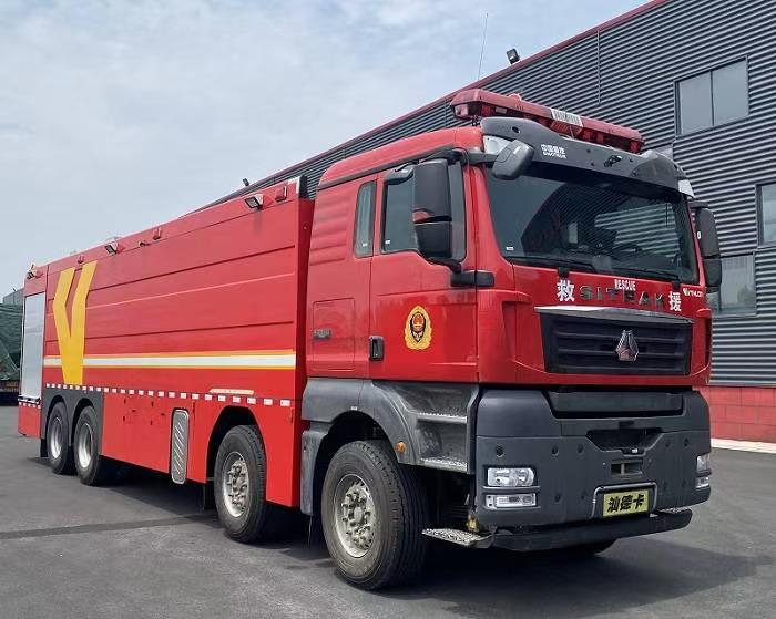 LCG5430GXFSG250SI型水罐消防车