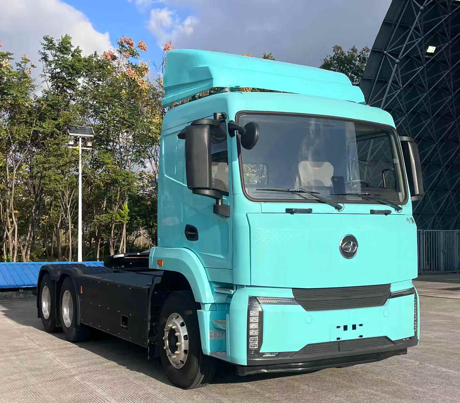 ESH4250LYBEV3型纯电动半挂牵引车