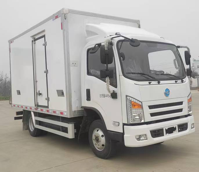 ESH5040XXYBEV型纯电动厢式运输车