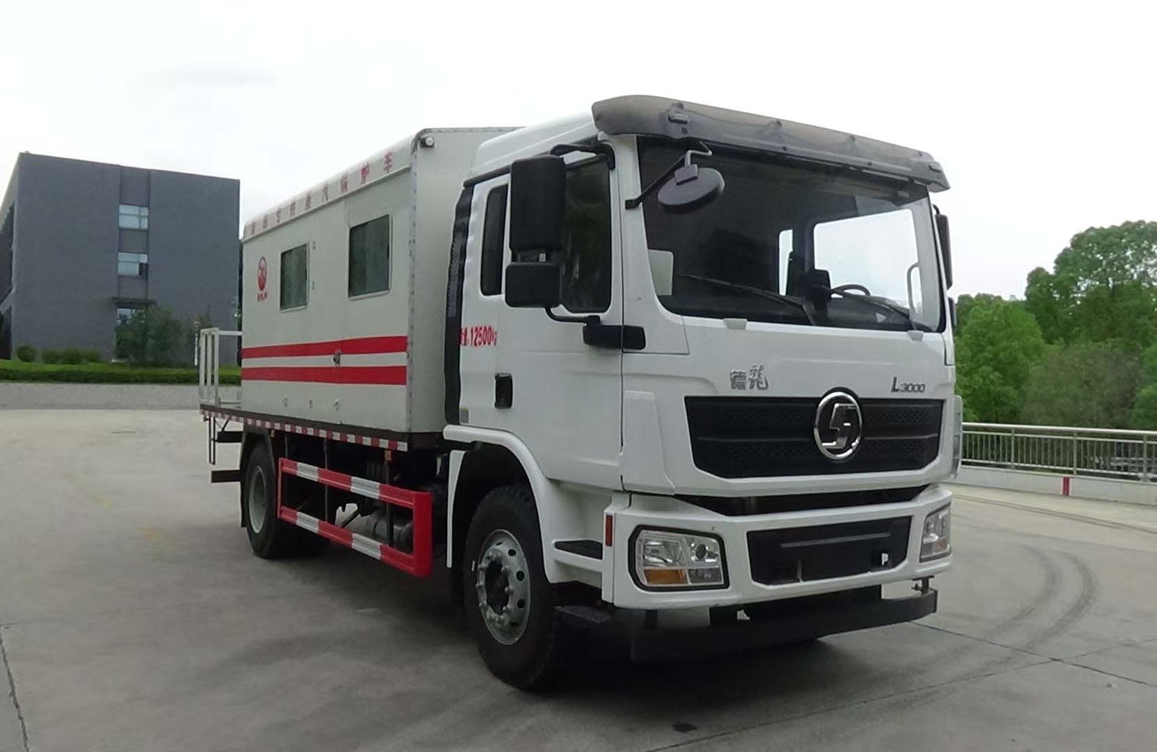 EYK5127TGLSX6型锅炉车