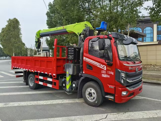ZZZ5116JSQEQ6型随车起重运输车