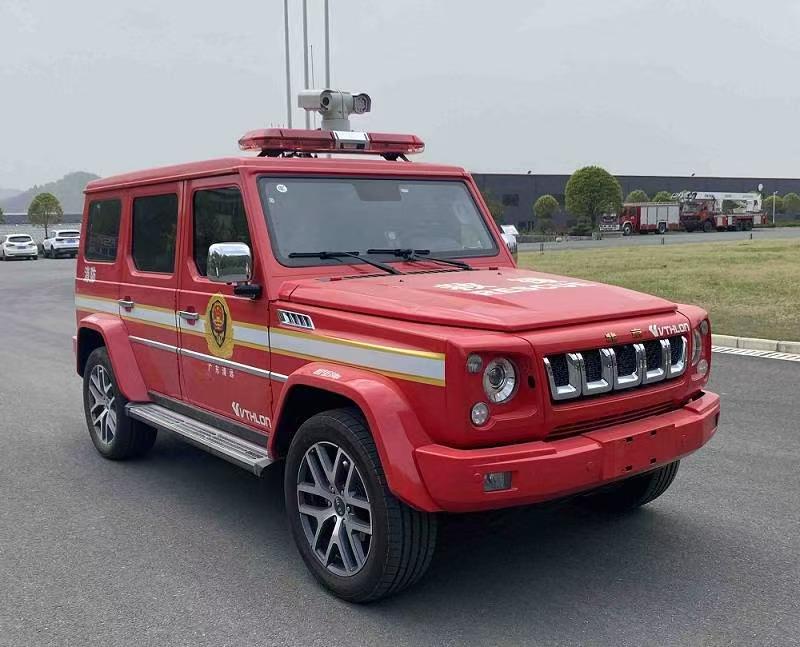 LCG5030TXFTZ300型通信指挥消防车