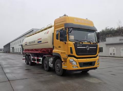 YG5310GFLA12C型低密度粉粒物料运输车