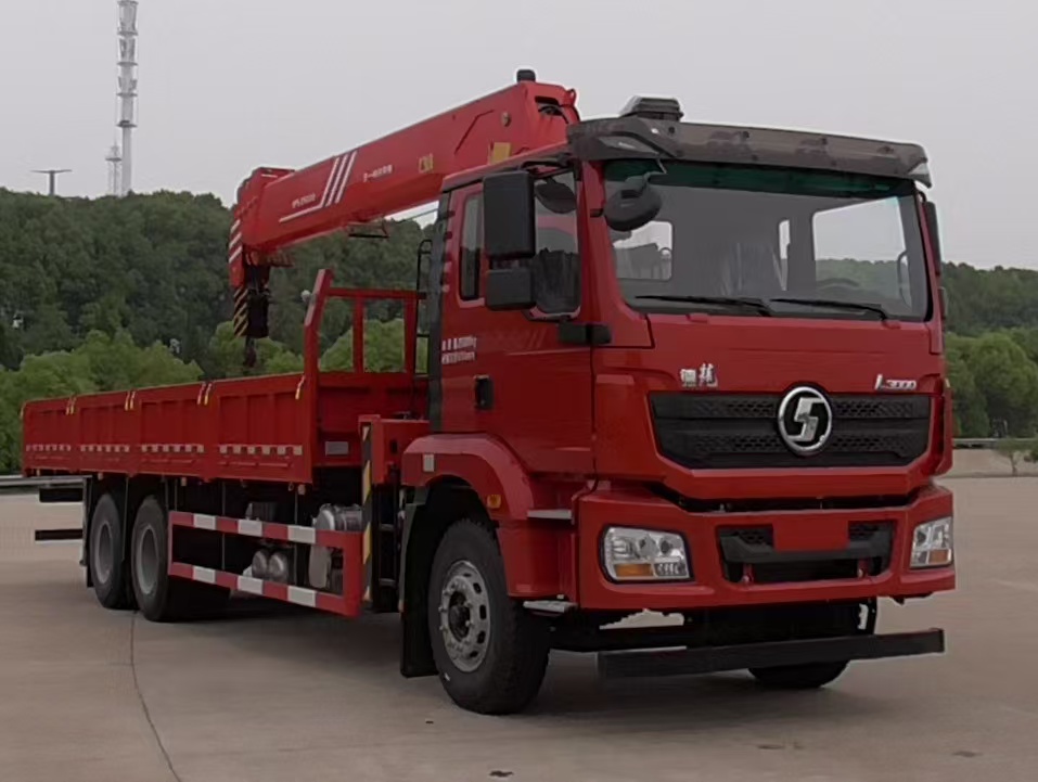 PFT5251JSQD6C型随车起重运输车