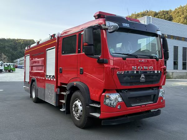 YZZ5190GXFPM80Z6型泡沫消防车
