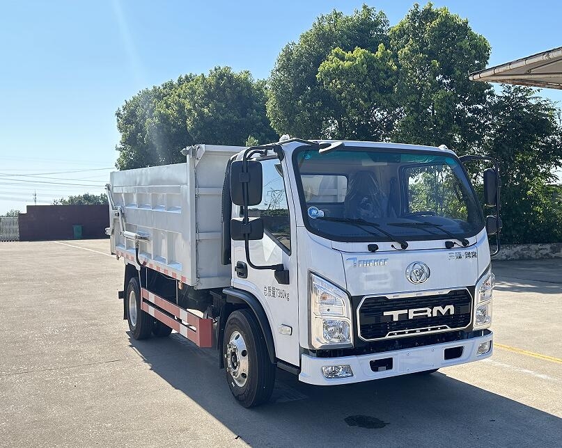 STQ5076ZXLN6型厢式垃圾车