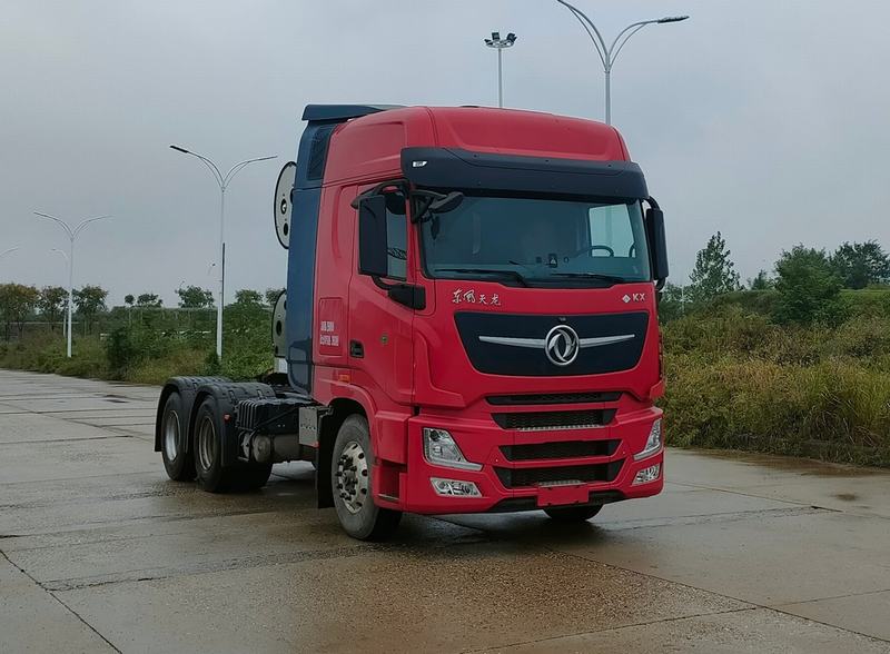 DFH4250C18型半挂牵引车