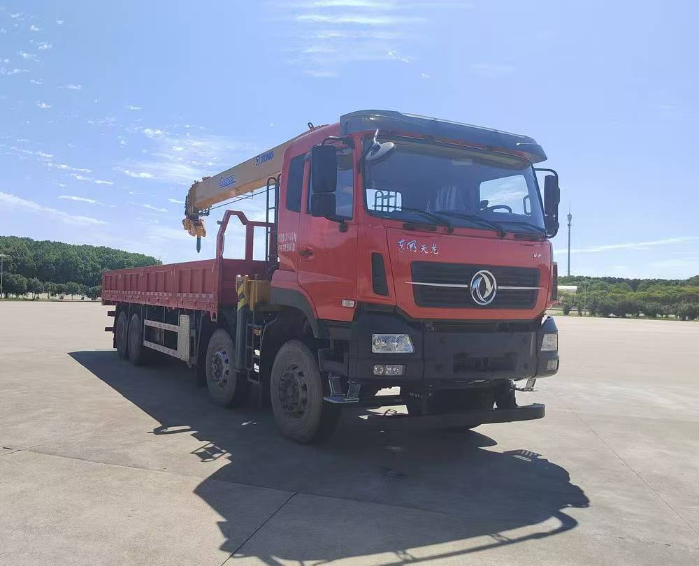 DFH5310JSQAX13GC型随车起重运输车