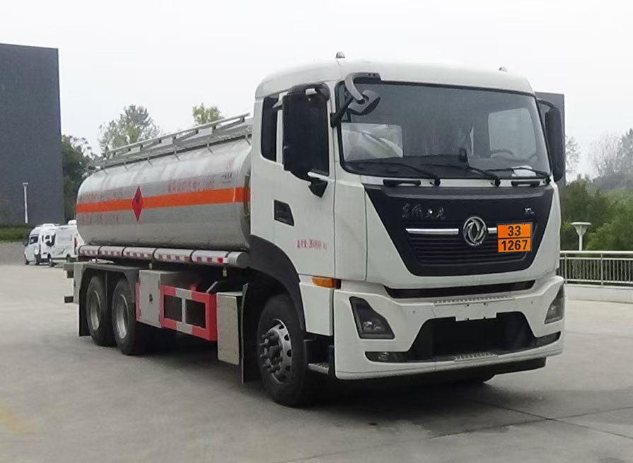 YZZ5260GRYDF6型易燃液体罐式运输车
