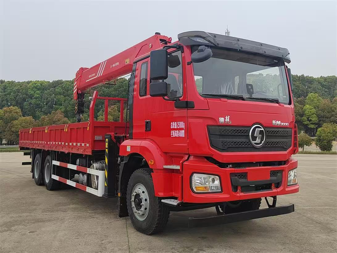 PFT5251JSQD6D型随车起重运输车