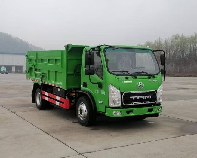 STQ5125ZXLNBEV型纯电动厢式垃圾车