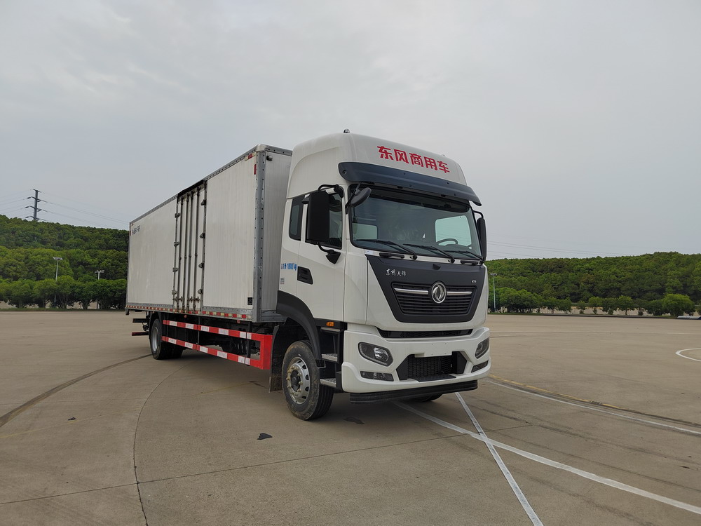 DFH5180XLCEX18型冷藏车