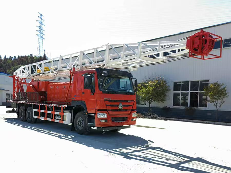 ABL5300TXJ型修井机