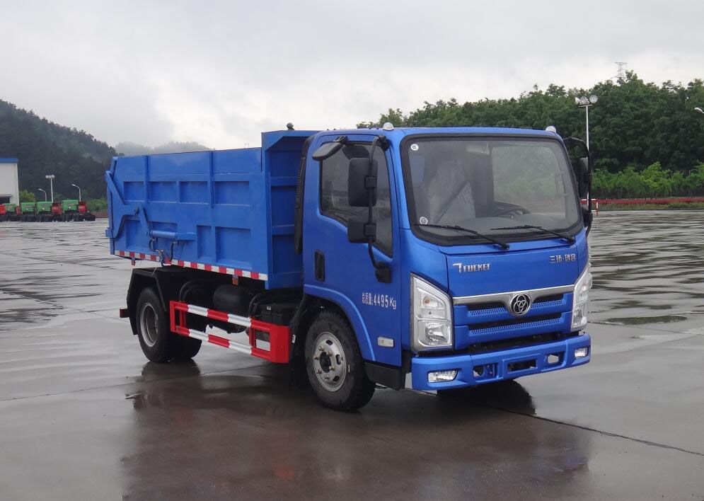 STQ5046ZXLN6型厢式垃圾车