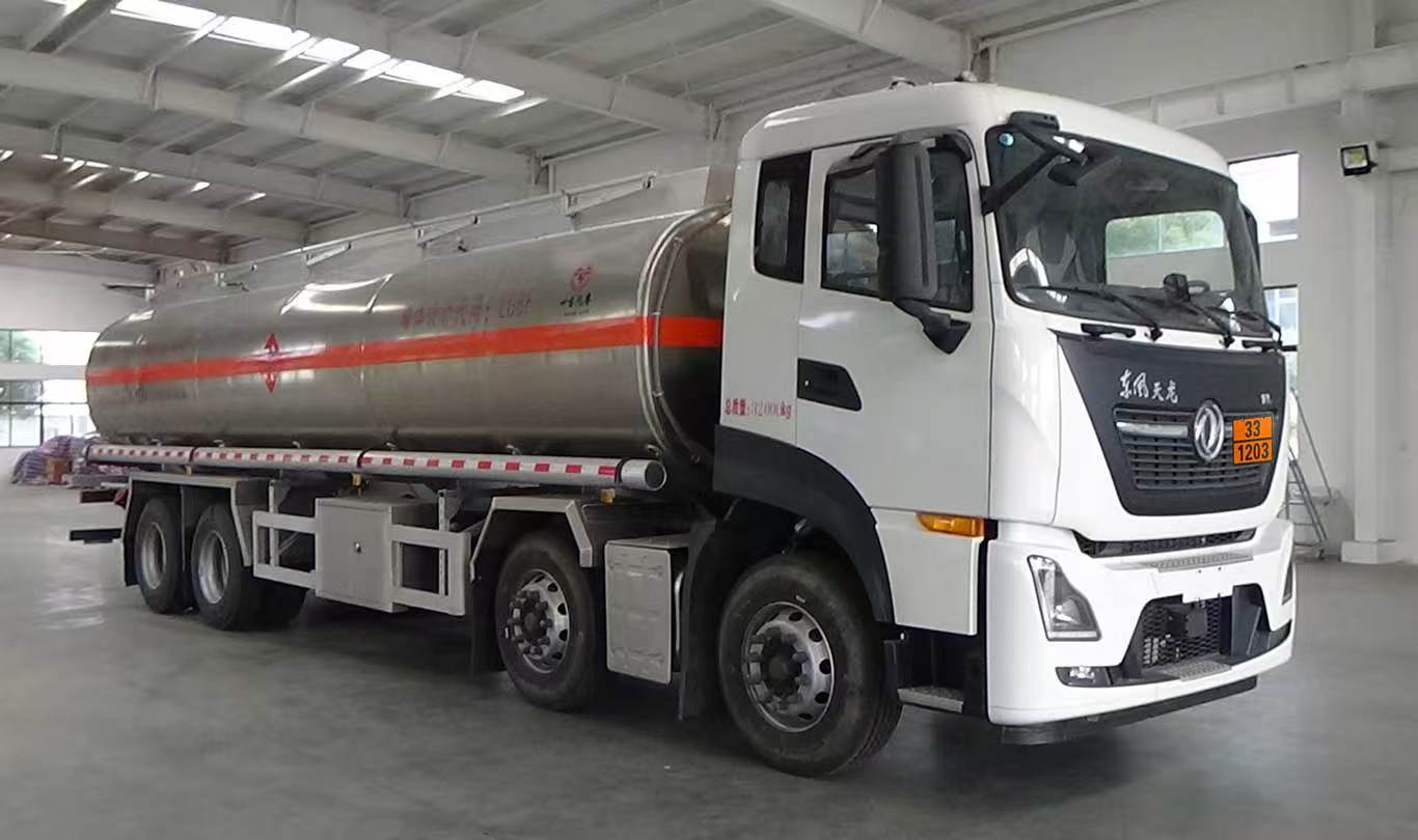 YZZ5320GYYLD6A型铝合金运油车