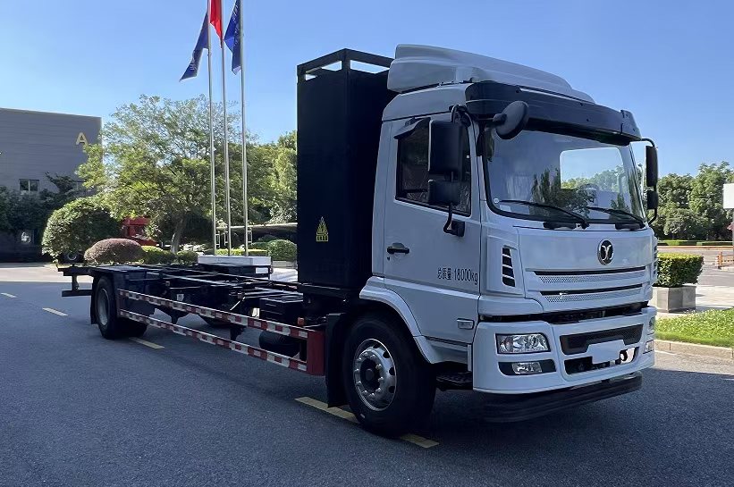 EQ5180KXTBEV型换电式纯电动车厢可卸式汽车