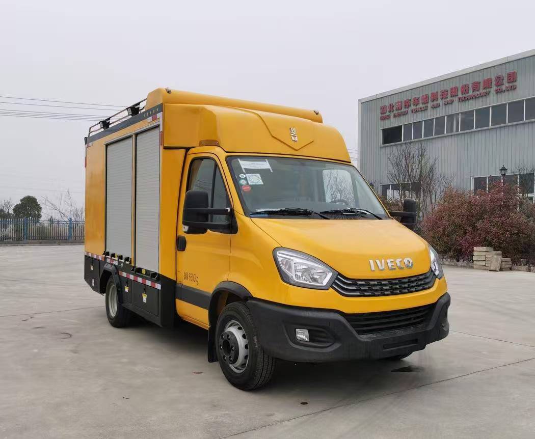 EZY5066XGCF1X6型电力工程车